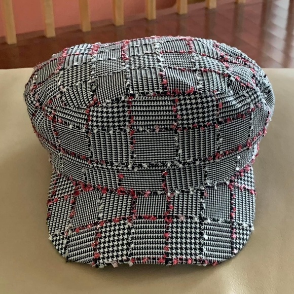 JUICY COUTURE Cap - Picture 2 of 6